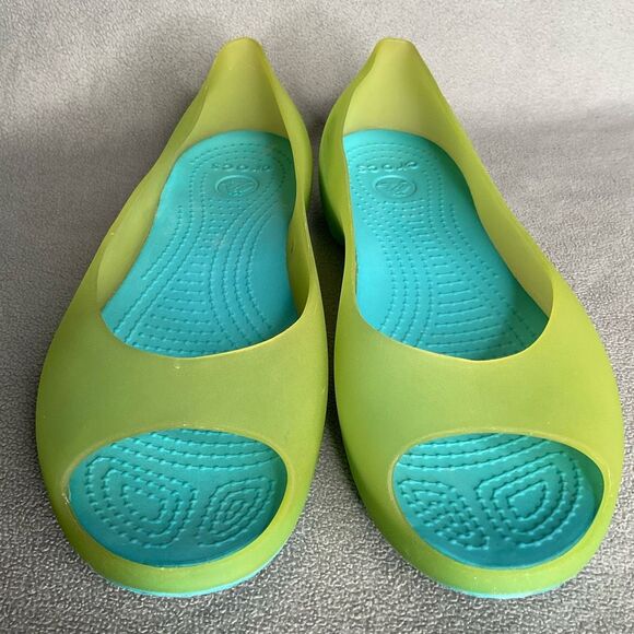Crocs Womens Carlie Ballet Flats Shoes Green Slip On Peep Toe Flat Heel Jelly 7 - Picture 2 of 9